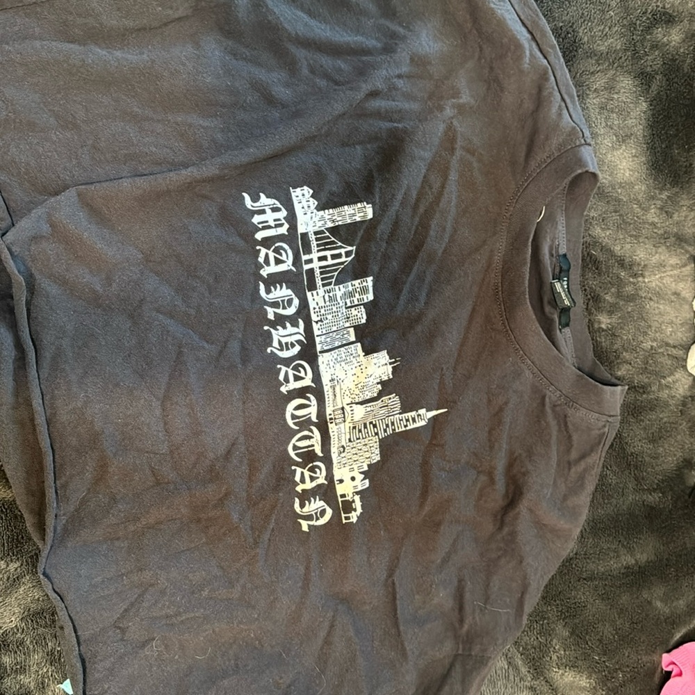 cropped t shirt